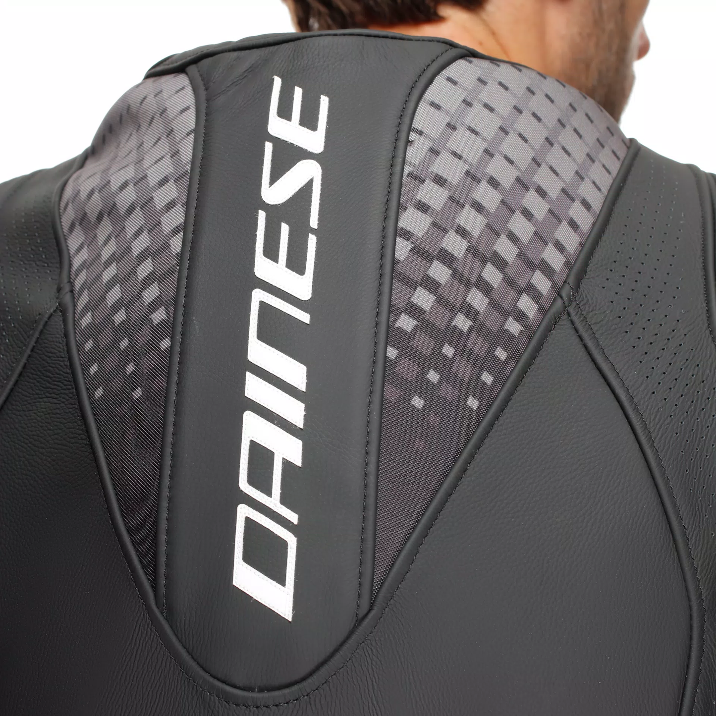 DAINESE LAGUNA SECA 6 - TUTA MOTO INTERA IN PELLE PERFORATA UOMO